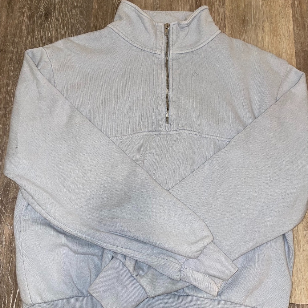 Brandy Melville Quarter Zip Sweatshirt